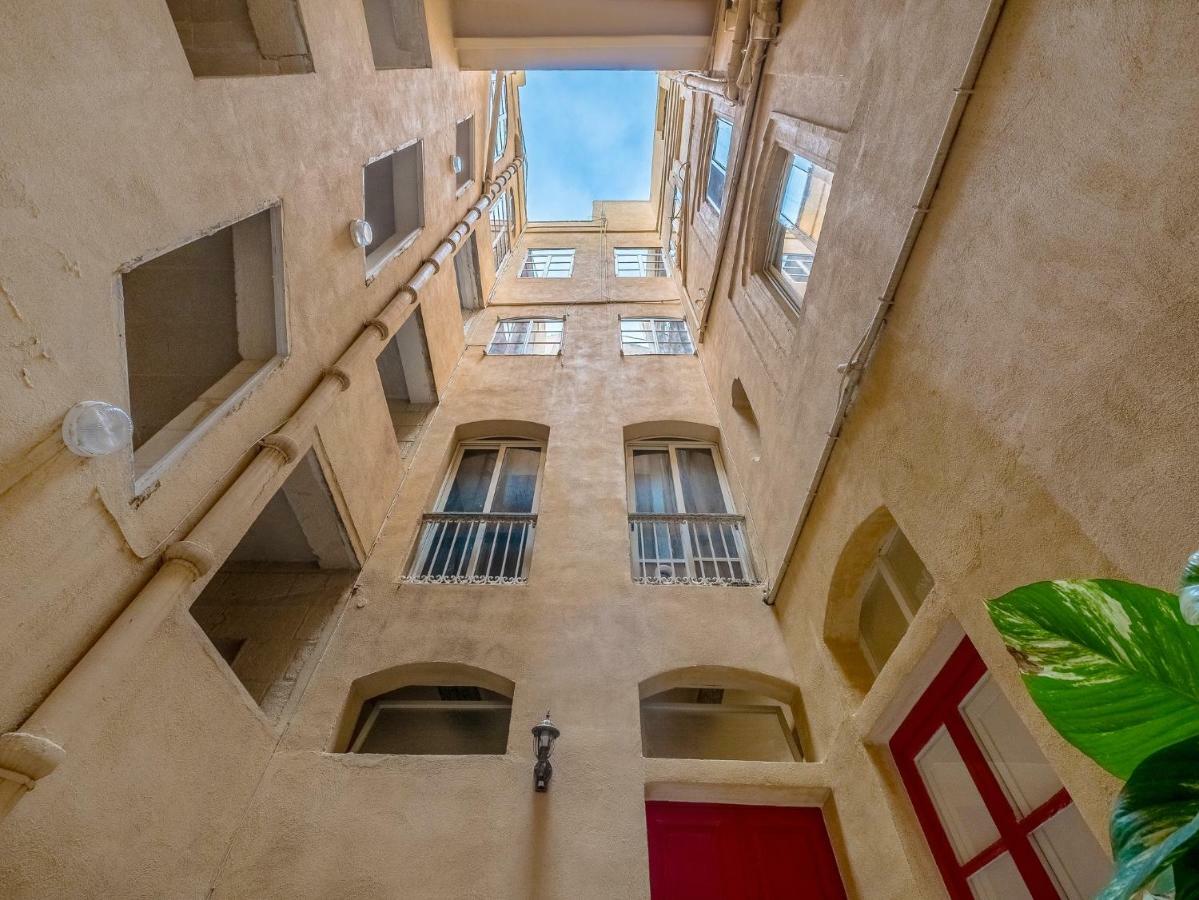 Valletta Main Street Apartment Luaran gambar